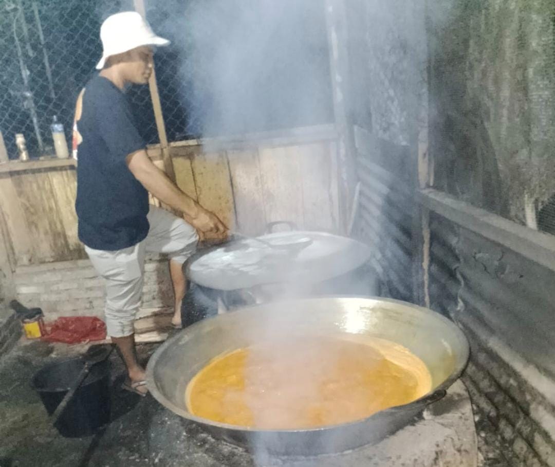 Tarapul Sitinjak di Onan Runggu, Butuh Bantuan Peralatan untuk Produksi Gula Aren