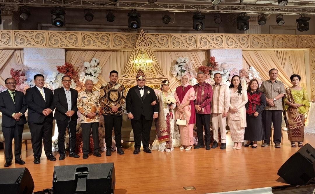 Gubsu Bobby Hadiri Pernikahan Joandrew & Bintang, Bupati Samosir Ucapkan Terima Kasih