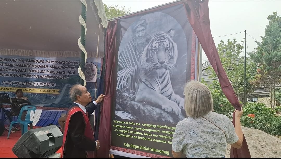 Keluarga Besar Pomparan Raja Ompu Babiat Situmorang, Gelar Doa Syukuran Peresmian Pemugaran Makam