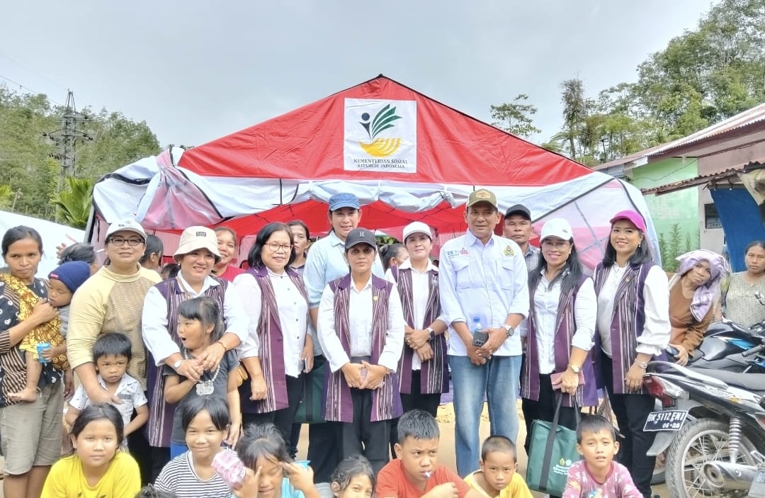 Pemkab Samosir Salurkan Bantuan Bencana Alam kepada Korban di Taput