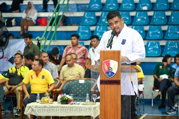 Buka Kejurda Funakoshi, Gubsu Dorong Semangat Sportivitas dan Disiplin