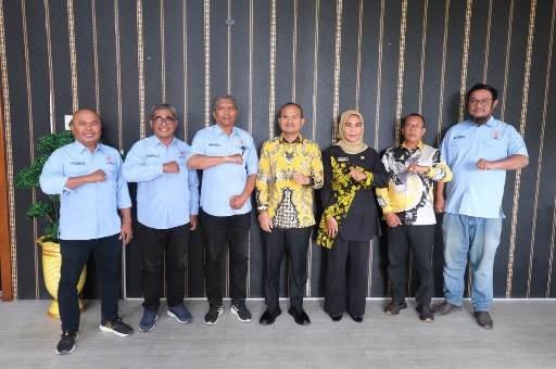 Terima Audiensi KONI, Wali Kota : Pemko Tanjungbalai Dukung Persiapan dan Peningkatan Prestasi Atlet Ikuti Porprovsu 2026