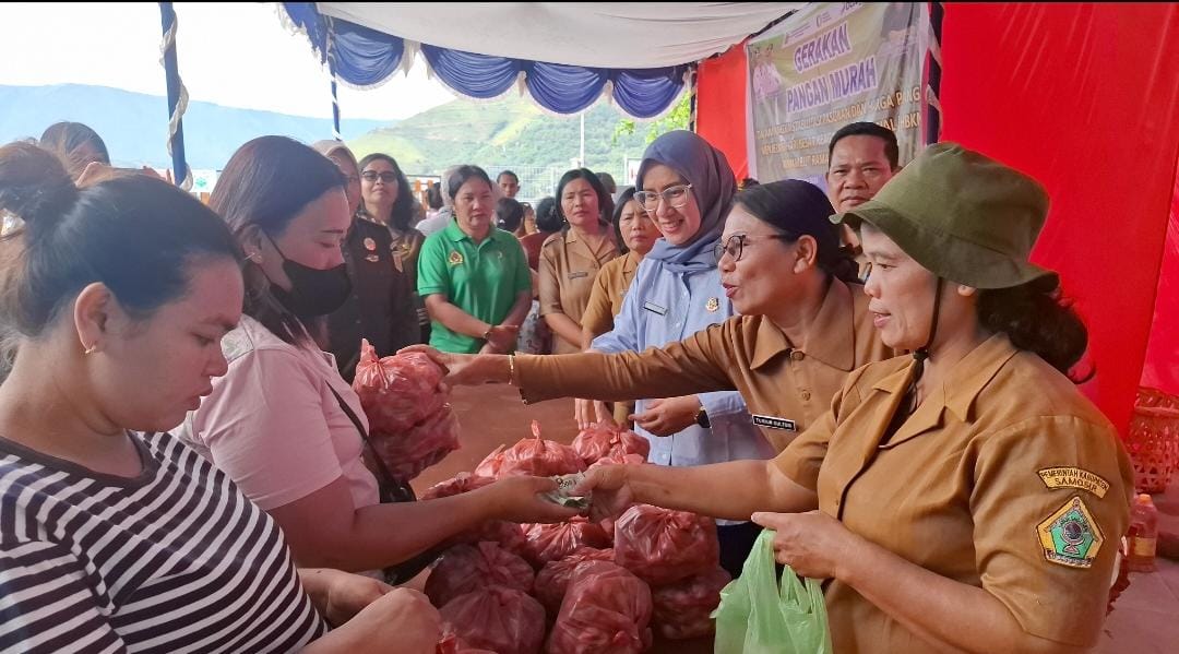 Pasar Murah Samosir, Solusi Atasi Kenaikan Harga