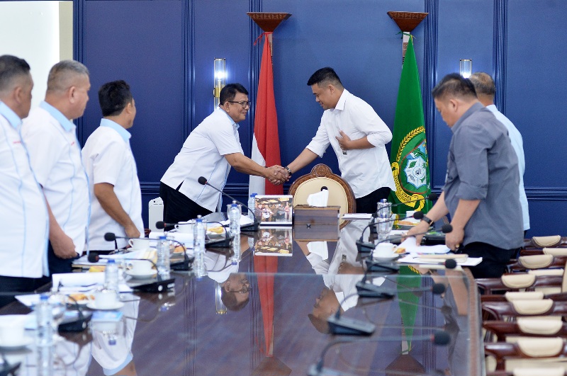 Gubsu Menerima Audiensi KONI Sumut, Tekankan Pembinaan dan Integritas Atlet