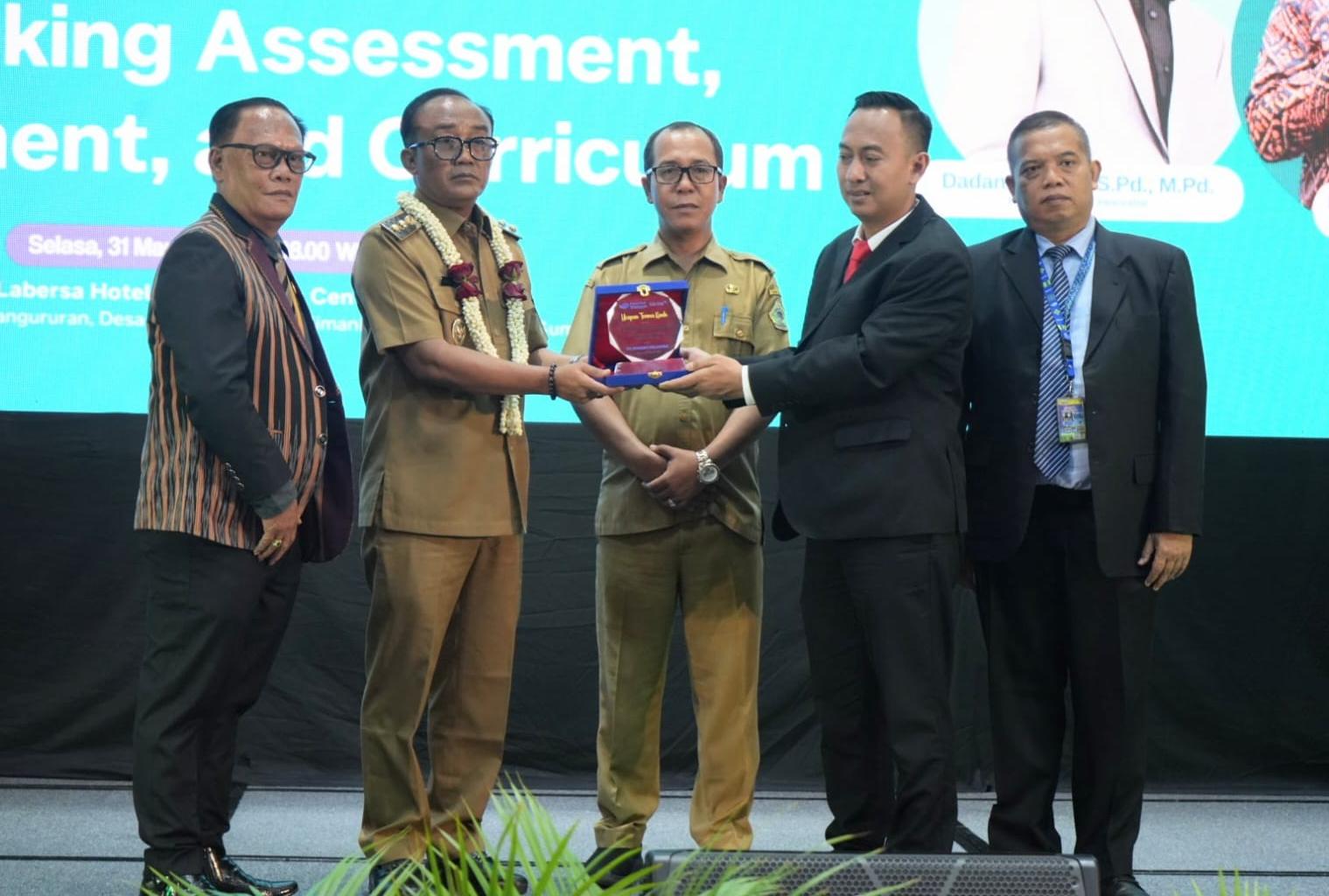 Siapkan Generasi Samosir Untuk Masa Depan Digital!