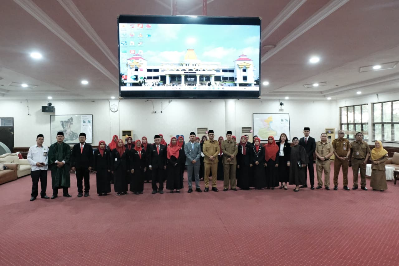 Wali Kota Mahyaruddin Salim Kukuhkan 11 Kepala Sekolah dan 11 Pejabat Fungsional 