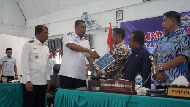 Bupati Toba Sampaikan LKPJ Tahun Anggaran 2025 pada Paripurna DPRD