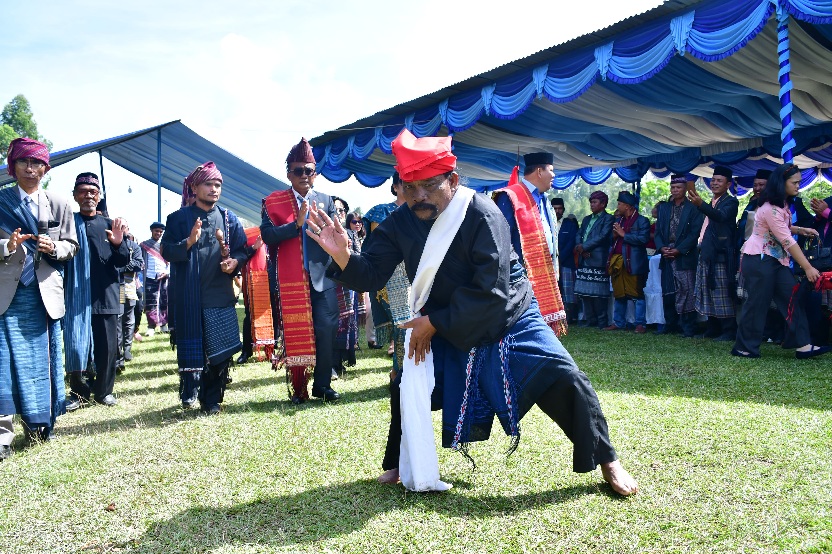 Mangase Taon di Bius Salaon: Tradisi Sakral Batak yang Memperkuat Persatuan
