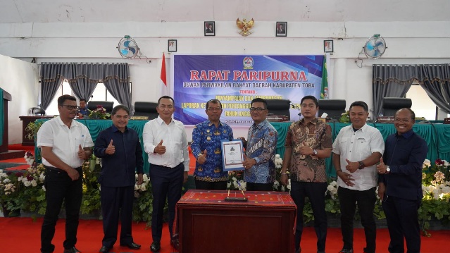 Rekomendasi DPRD jadi Masukan, Evaluasi dan Motivasi bagi Pemkab Toba