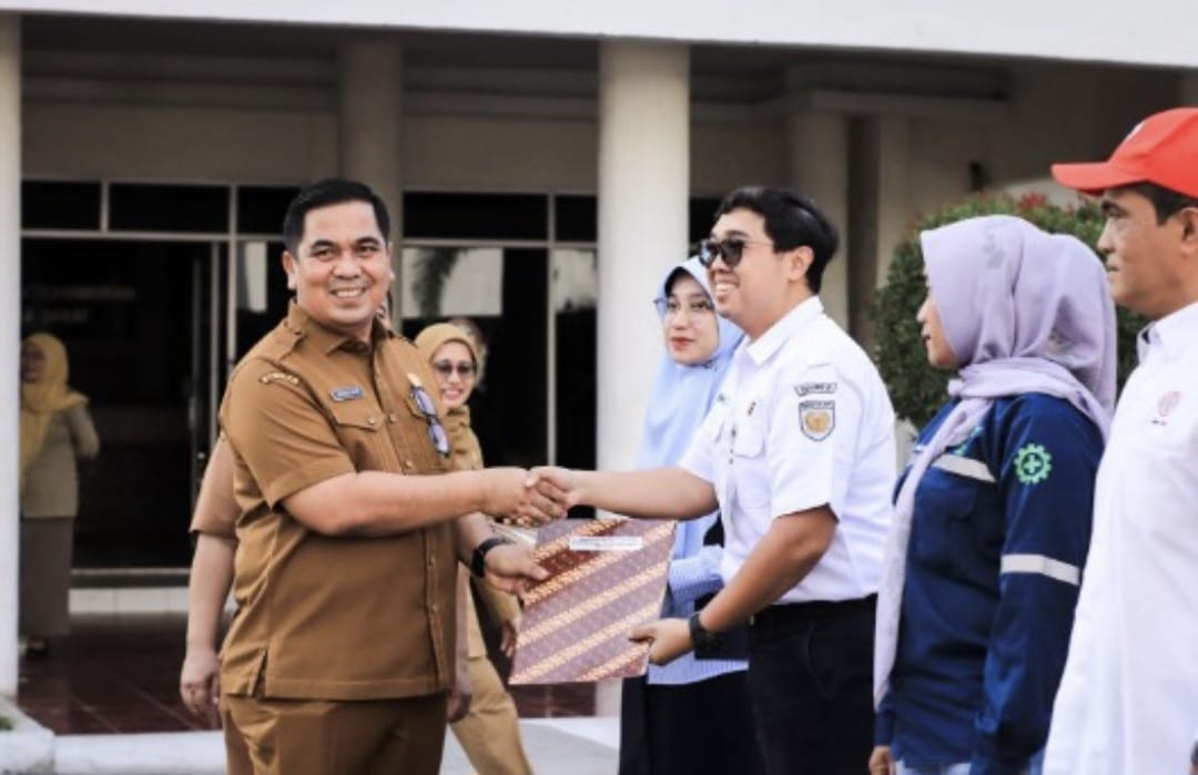 KAI Divre II Sumbar Raih Penghargaan Platinum P2HIV-AIDS, Tingkat Nasional dari Kementerian Ketenagakerjaan RI