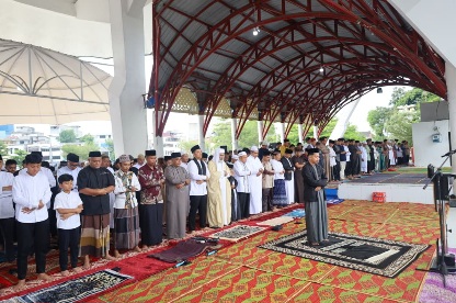 Iduladha 1447 H, Plh Wali Kota Tanjungbalai Bersama Warga Sholat di Lapangan Sultan Abdul Jalil Rahmadsyah