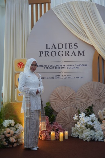 Ketua TP PKK Kota Tanjungbalai Hadiri Ladies Program Dalam Rakernas XVIII APEKSI 2026 di Kota Medan