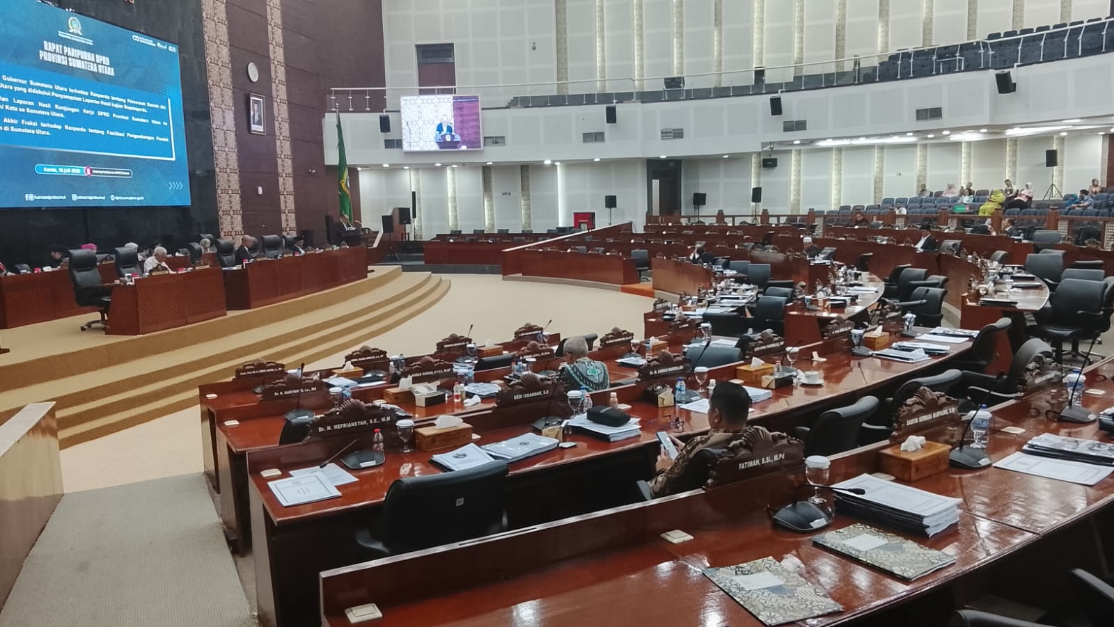 Kehadiran Dewan Dan Pimpinan OPD Minim Dalam Paripurna DPRD Sumut