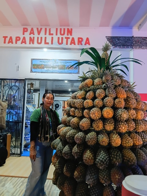 Nanas Sipahutar Tembus Pasar Internasional Arab Saudi, Dipajang di Paviliun Taput PRSU
