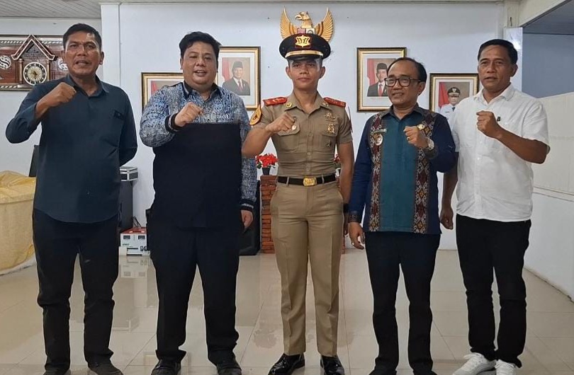 Sersan Taruna AAL Asal Janji Matogu Silahturahmi ke Bupati Samosir