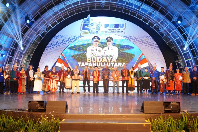 Panggung Budaya “Beta Tu Pulo Sibandang” Meriahkan PRSU Ke-50, Pemkab Taput Promosikan Wisata Berbasis Budaya