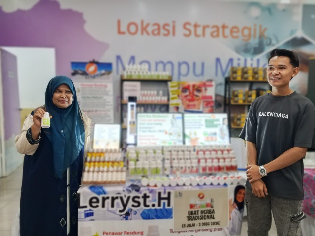 Produk Herbal Laris Manis di Paviliun Pulau Pinang
