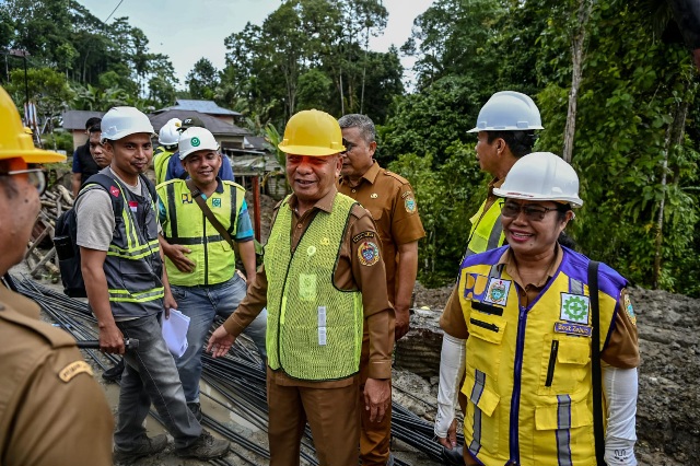 Kembali Berkantor di Kepulauan Nias, Wagub Surya Pastikan Pembangunan Pemprov Sumut Berjalan Sesuai Rencana