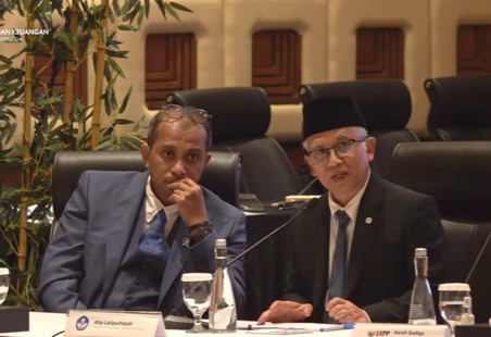 Anggaran Kemendikdasmen 2027 Capai Rp 61,1 T, Terbesar untuk Kesejahteraan Guru Non-ASN